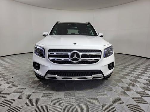 2022 Mercedes-Benz GLB 250 