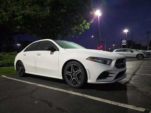 2019 Mercedes-Benz A-Class A 220 4MATIC