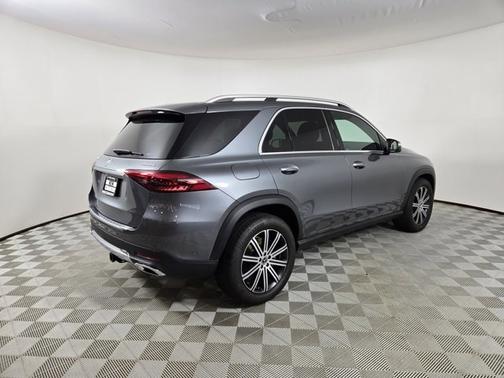 2025 Mercedes-Benz GLE 450e