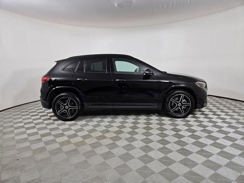 2025 Mercedes-Benz GLA 250