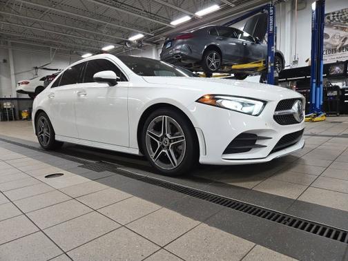 2022 Mercedes-Benz A-Class A 220 4MATIC