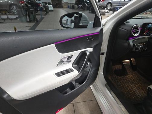 2022 Mercedes-Benz A-Class A 220 4MATIC