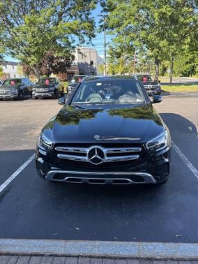 2022 Mercedes-Benz GLC 300