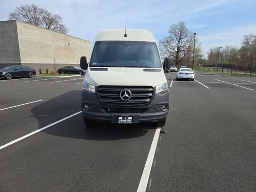 2024 Mercedes-Benz Sprinter 3500XD 