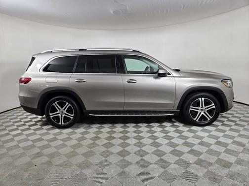 2022 Mercedes-Benz GLS 450 4MATIC