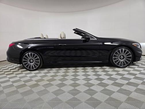 2025 Mercedes-Benz CLE 300 