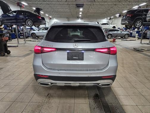 2023 Mercedes-Benz GLC 300 