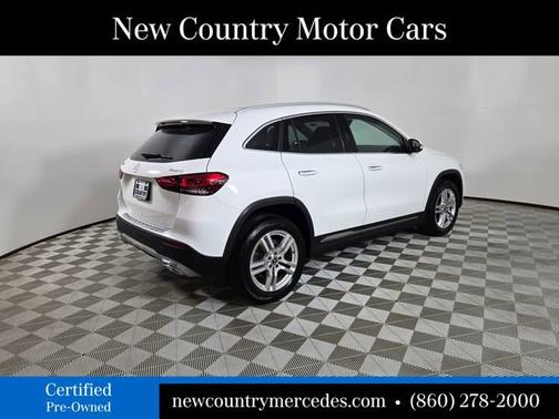 Polar White 2022 Mercedes-Benz GLA 250 4MATIC