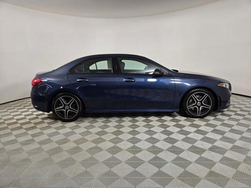 2019 Mercedes-Benz A-Class A 220 4MATIC