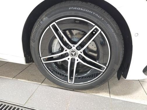 2025 Mercedes-Benz E-Class 