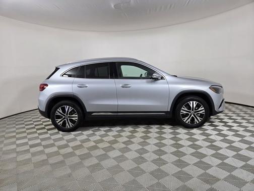 2025 Mercedes-Benz GLA 250 4MATIC