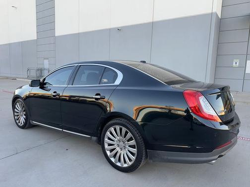 2014 Lincoln MKS Base