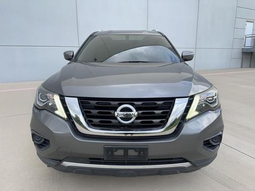 Gun Metallic 2018 Nissan Pathfinder S
