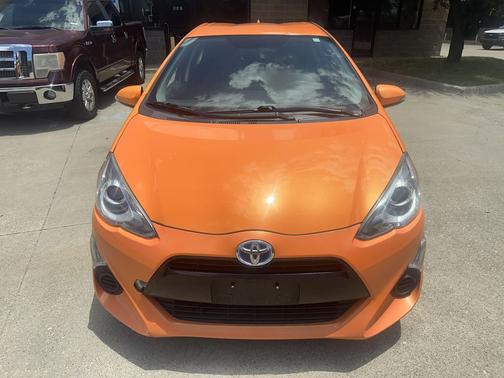 2015 Toyota Prius c One