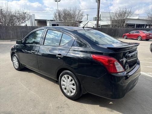 2015 Nissan Versa 1.6 SV