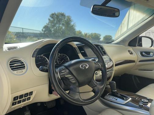 2015 INFINITI QX60 Base