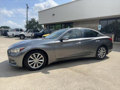 2014 INFINITI Q50 Premium