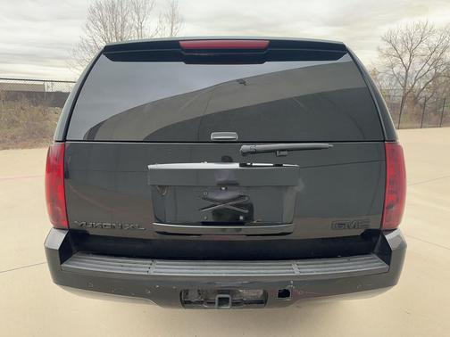 2012 GMC Yukon XL 1500 SLT