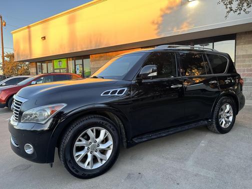 2011 INFINITI QX56 Base