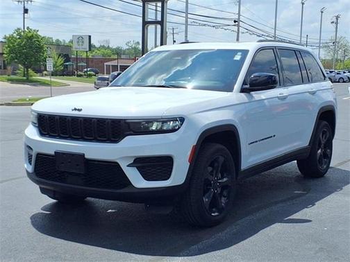 2023 Jeep Grand Cherokee Altitude