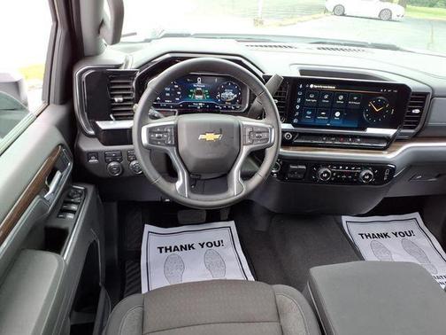 Summit White 2025 Chevrolet Silverado 2500 LT