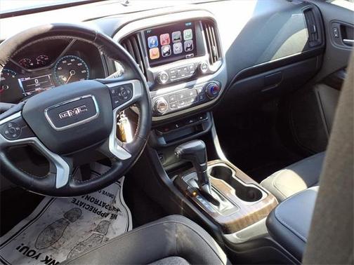2017 GMC Canyon SLE