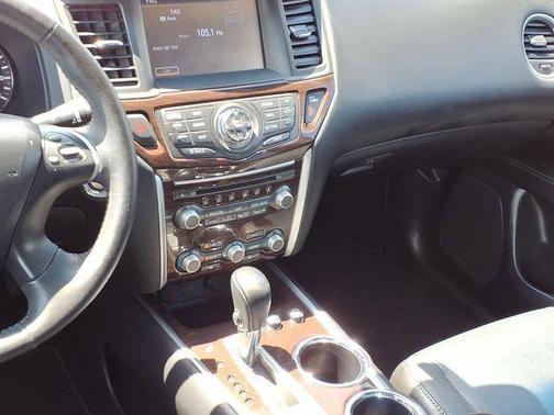 Cayenne Red 2014 Nissan Pathfinder Platinum