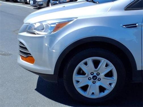 2016 Ford Escape S