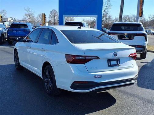 2022 Volkswagen Jetta 1.5T SE