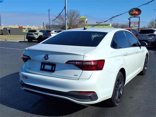 2022 Volkswagen Jetta 1.5T SE