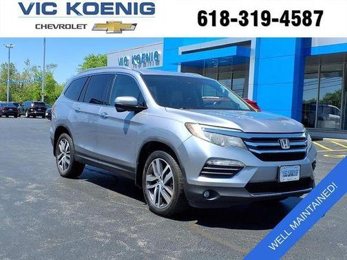 Lunar Silver Metallic 2018 Honda Pilot Touring