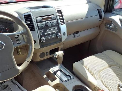 2011 Nissan Frontier SV