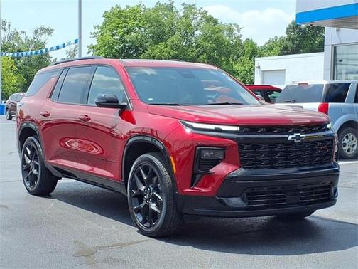 2024 Chevrolet Traverse RS