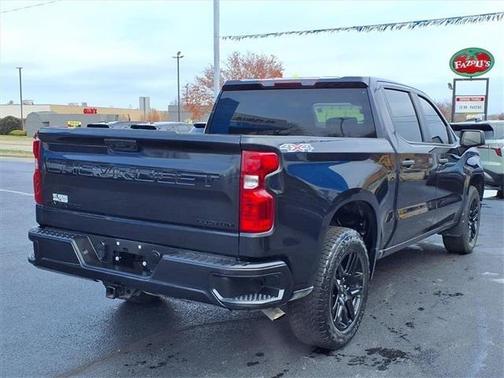 2023 Chevrolet Silverado 1500 Custom