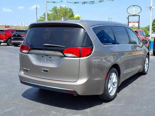 Molten Silver 2018 Chrysler Pacifica Touring Plus