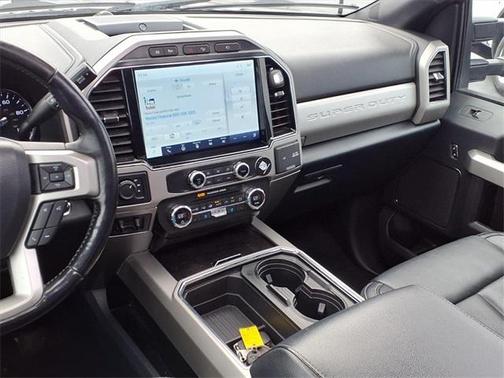 2022 Ford F-350 Lariat Super Duty