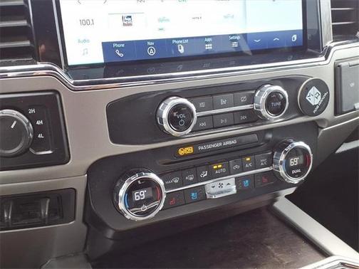 2022 Ford F-350 Lariat Super Duty