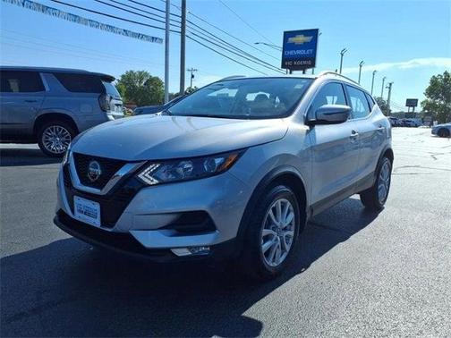 2022 Nissan Rogue Sport SV