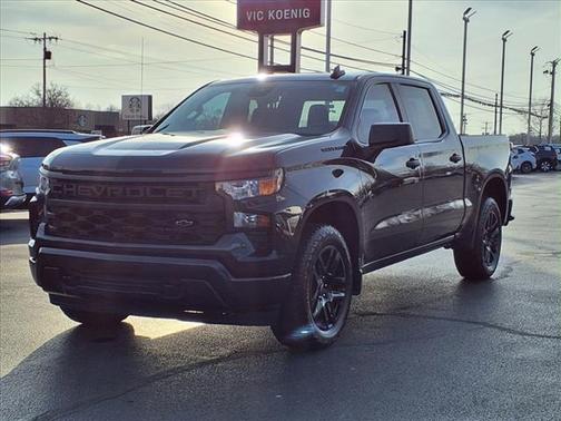 2023 Chevrolet Silverado 1500 Custom