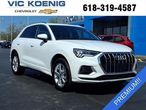 Ibis White 2023 Audi Q3 40 Premium