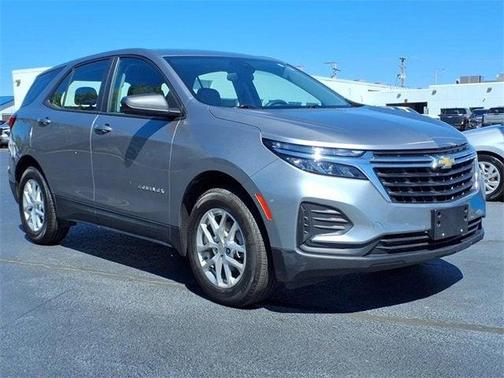 2023 Chevrolet Equinox LS