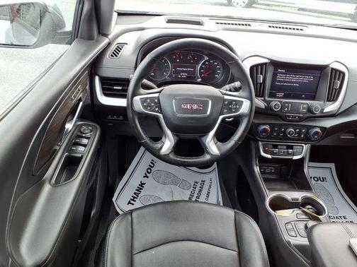 Sterling 2023 GMC Terrain SLT