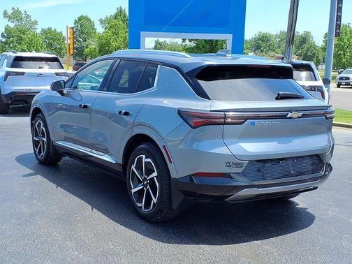 Sterling Gray Metallic 2024 Chevrolet Equinox EV LT