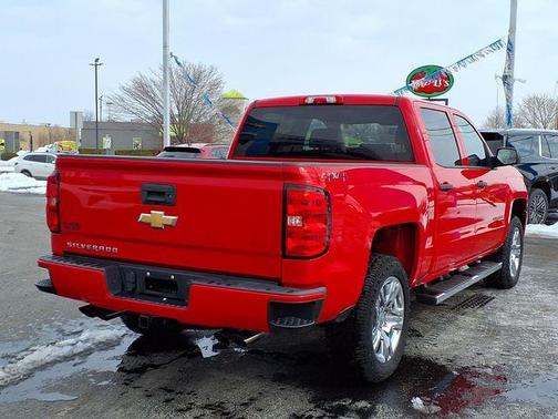 2018 Chevrolet Silverado 1500 Custom