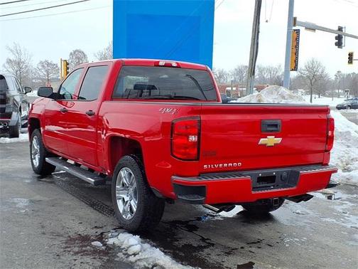 2018 Chevrolet Silverado 1500 Custom