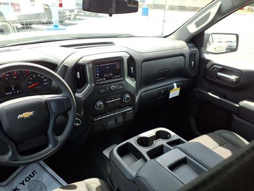 White Sand 2026 Chevrolet Silverado 1500 Custom