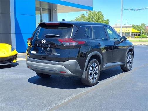 2022 Nissan Rogue SV