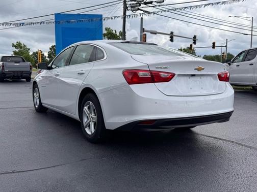 2024 Chevrolet Malibu LT