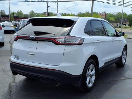 Oxford White 2015 Ford Edge SE
