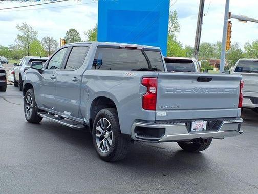 Slate Gray Metallic 2024 Chevrolet Silverado 1500 LT